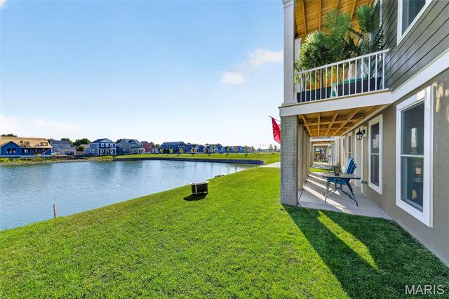226 Marais Temps Clair Way, St Charles, MO 63301