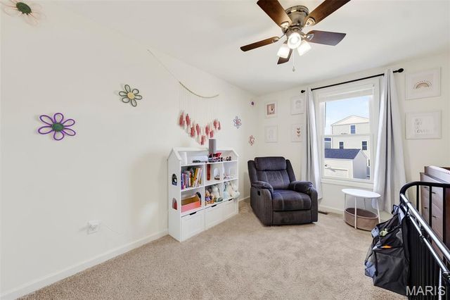 226 Marais Temps Clair Way, St Charles, MO 63301