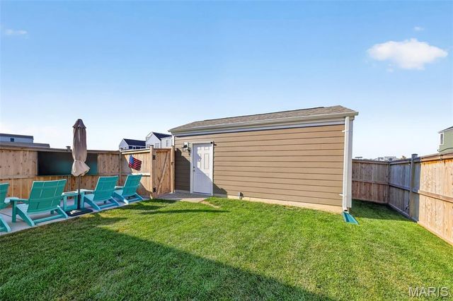 226 Marais Temps Clair Way, St Charles, MO 63301