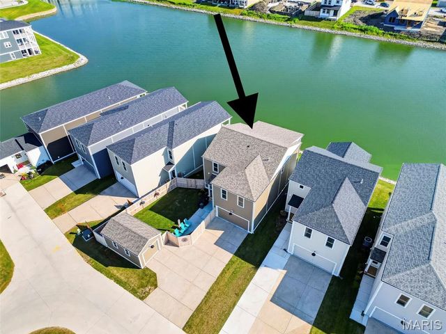 226 Marais Temps Clair Way, St Charles, MO 63301