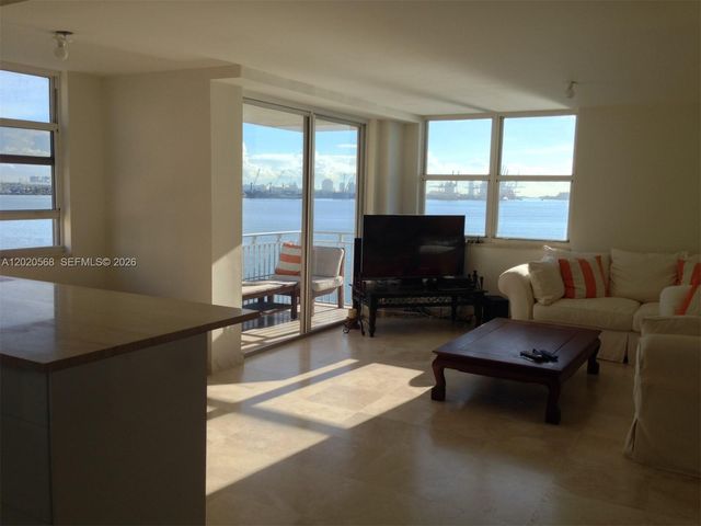 770 Claughton Island Dr 615, Miami, FL 33131