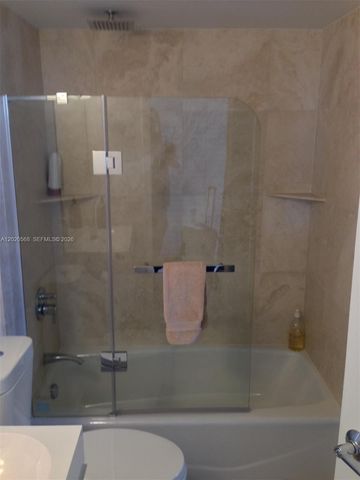 770 Claughton Island Dr 615, Miami, FL 33131