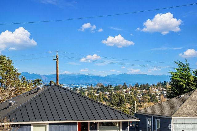 7147 30th Avenue SW, Seattle, WA 98126