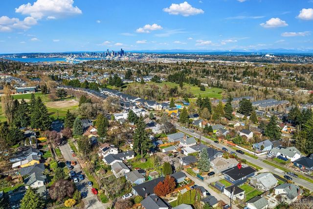 7147 30th Avenue SW, Seattle, WA 98126