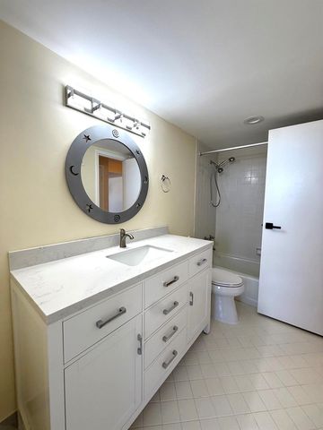 336 Golfview Road 905, North Palm Beach, FL 33408