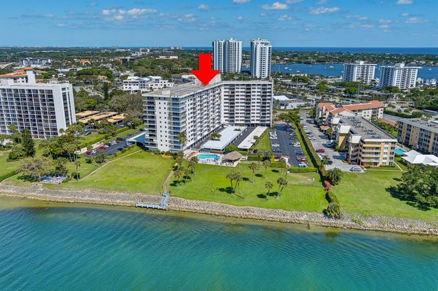 336 Golfview Road 905, North Palm Beach, FL 33408