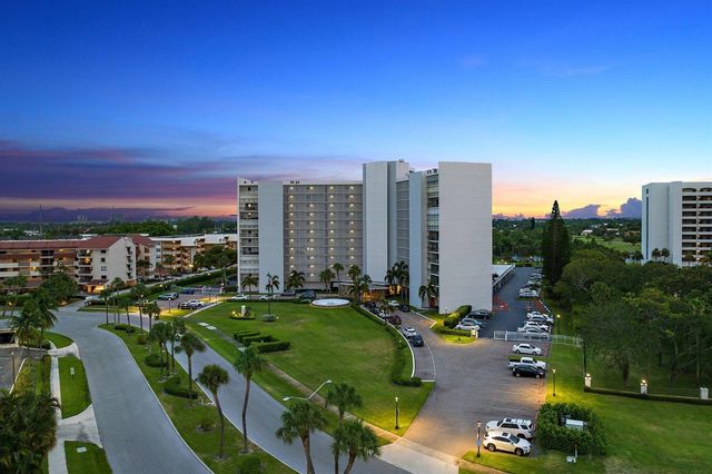 336 Golfview Road 905, North Palm Beach, FL 33408