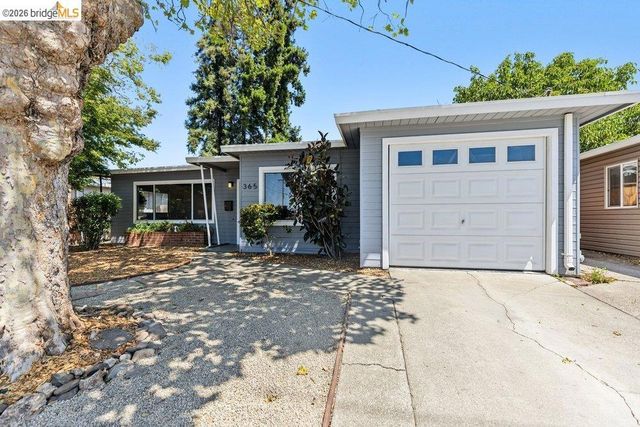 365 Redbud Ln, Hayward, CA 94541