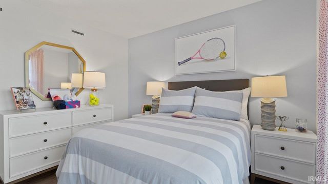 673 Chellberge Pass, New Haven, IN 46774