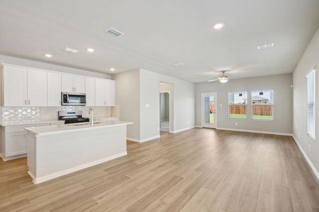 3518 Bridgeport Drive, Farmersville, TX 75442