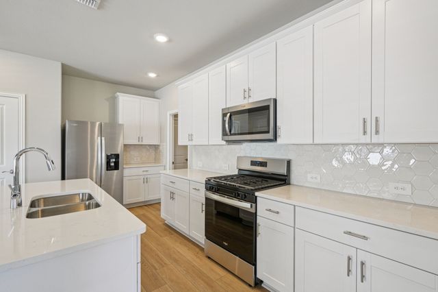 3518 Bridgeport Drive, Farmersville, TX 75442