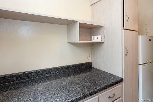 189-19 39th Avenue 118, Flushing, NY 11358