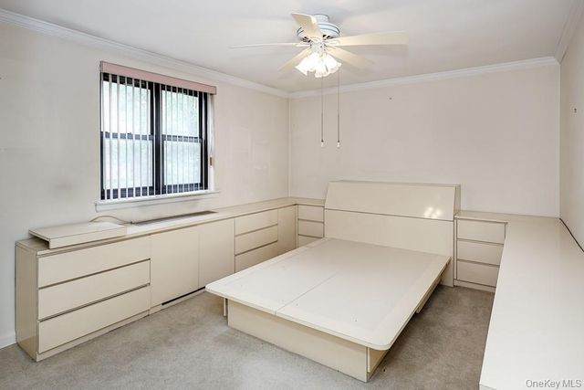 189-19 39th Avenue 118, Flushing, NY 11358