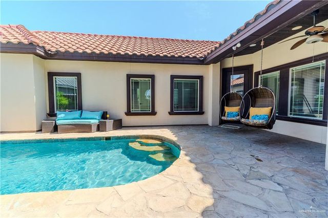 3204 Monroe Avenue, Edinburg, TX 78539