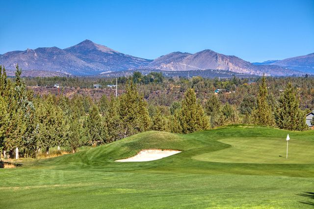 2447 Osprey Drive Lot, Redmond, OR 97756