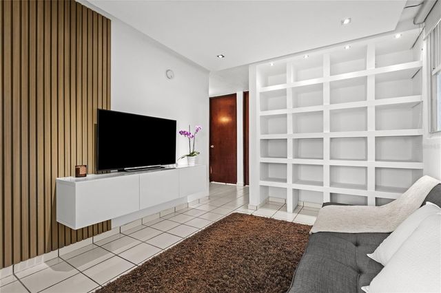 O-302 BAYSIDE COVE, San Juan, PR 00918