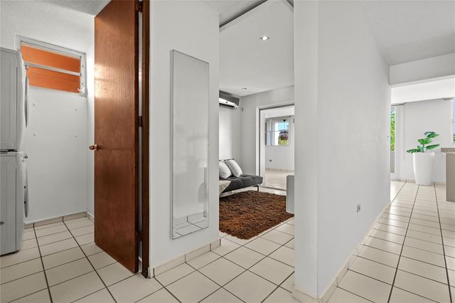 O-302 BAYSIDE COVE, San Juan, PR 00918