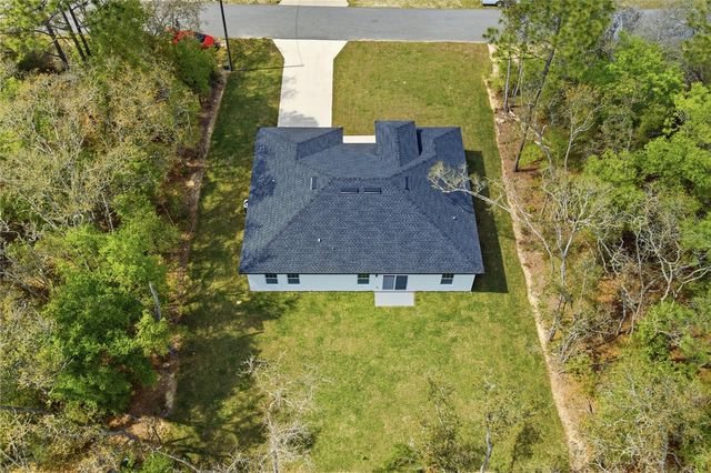 492 W UNION PLACE, Citrus Springs, FL 34434