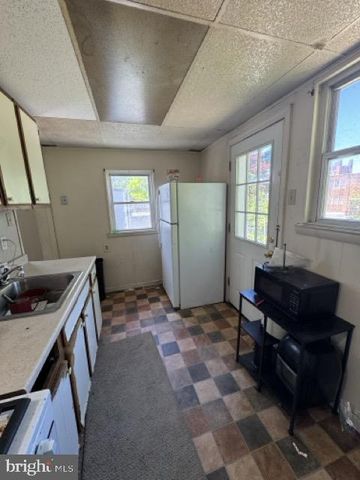 135 WESTMINSTER AVE, Gloucester City, NJ 08030
