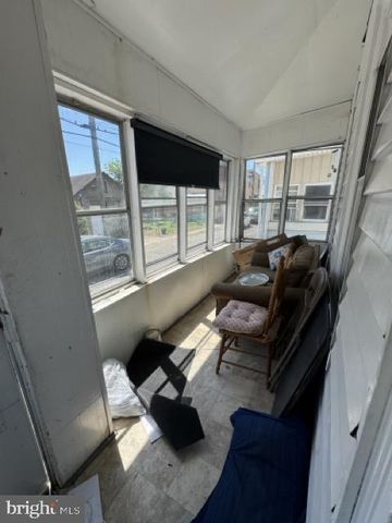 135 WESTMINSTER AVE, Gloucester City, NJ 08030