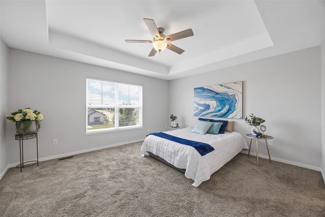 4104 Unbridled Avenue, Iowa City, IA 52240