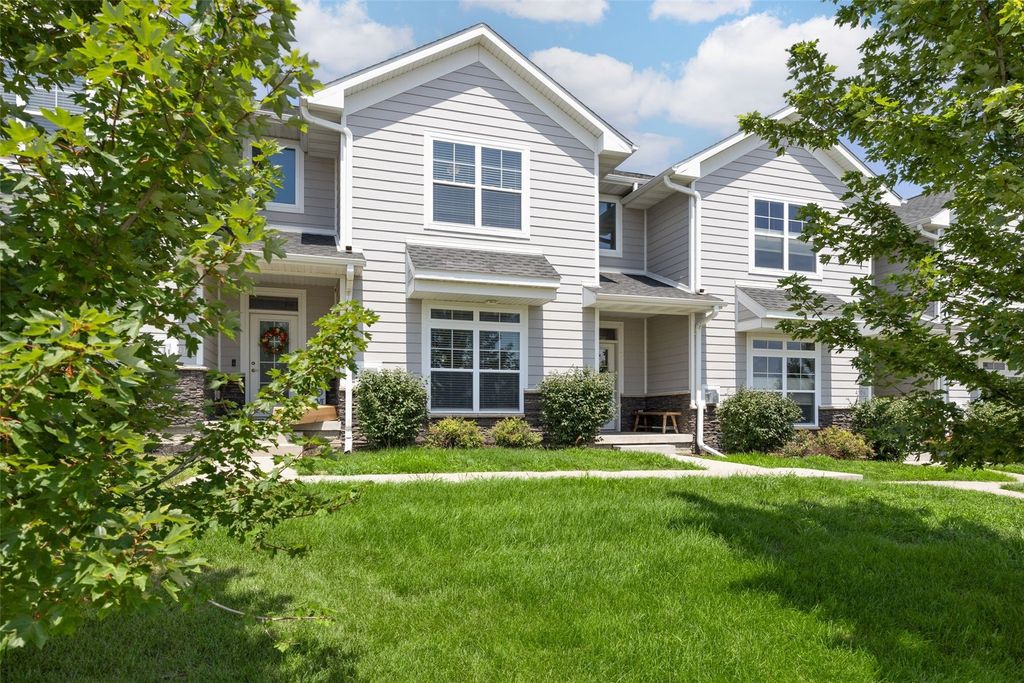 4104 Unbridled Avenue, Iowa City, IA 52240