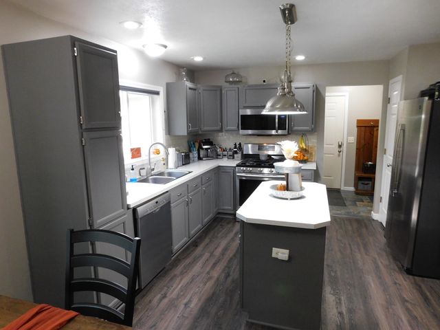 13360 Keller Avenue NE, Cedar Springs, MI 49319