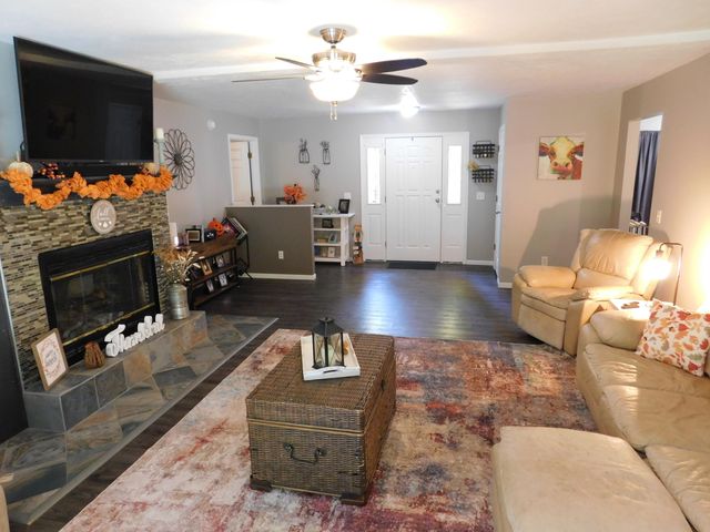 13360 Keller Avenue NE, Cedar Springs, MI 49319