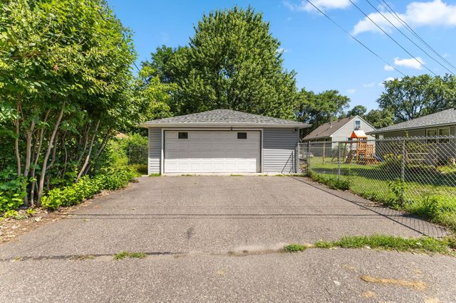 5801 Orchard Avenue N, Crystal, MN 55429