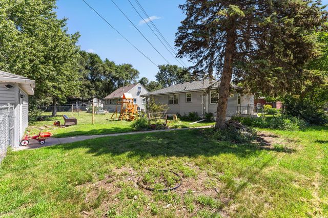5801 Orchard Avenue N, Crystal, MN 55429