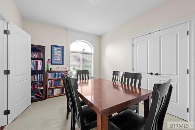 9232 N Mapleview Drive, Idaho Falls, ID 83401
