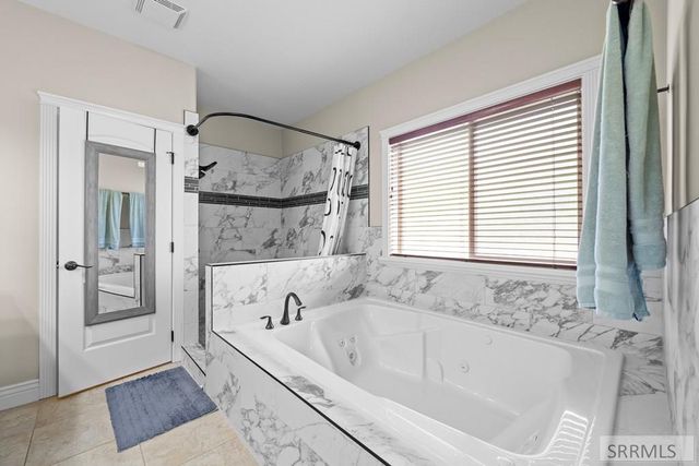 9232 N Mapleview Drive, Idaho Falls, ID 83401