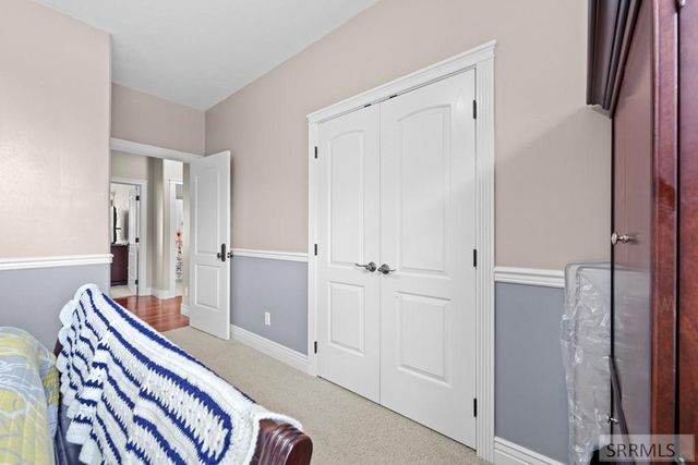 9232 N Mapleview Drive, Idaho Falls, ID 83401