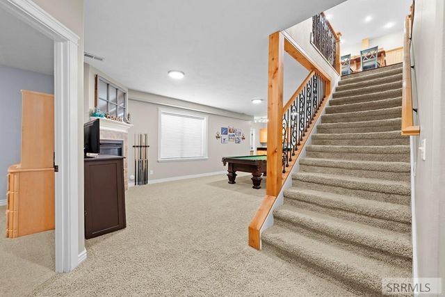 9232 N Mapleview Drive, Idaho Falls, ID 83401