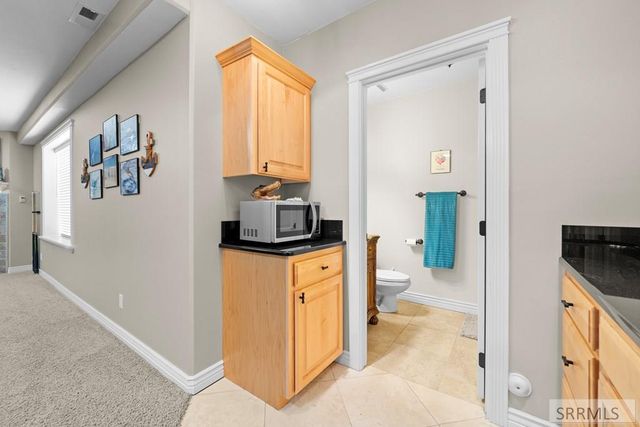 9232 N Mapleview Drive, Idaho Falls, ID 83401