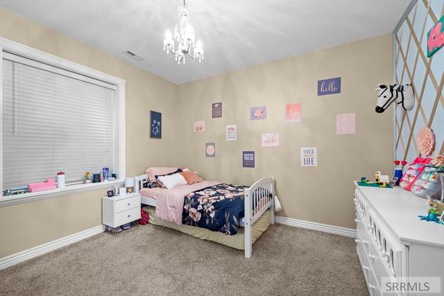 9232 N Mapleview Drive, Idaho Falls, ID 83401