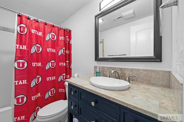 9232 N Mapleview Drive, Idaho Falls, ID 83401