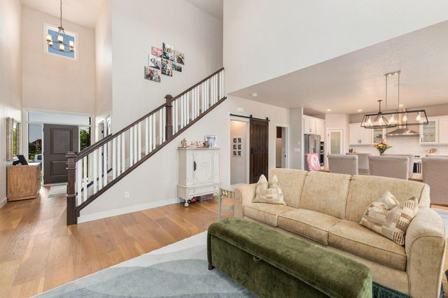 2815 PYLE Lane E, West Fargo, ND 58078