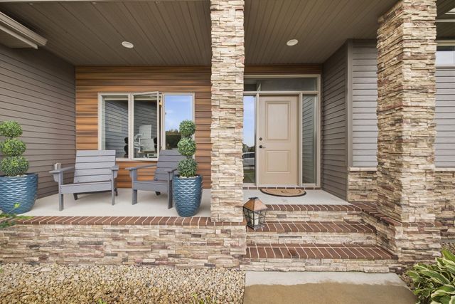2815 PYLE Lane E, West Fargo, ND 58078