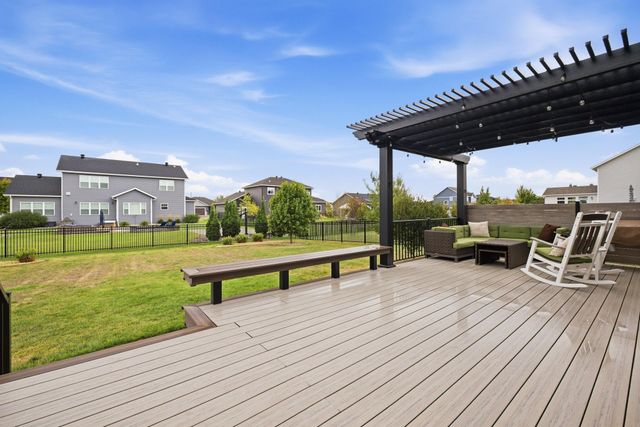 2815 PYLE Lane E, West Fargo, ND 58078