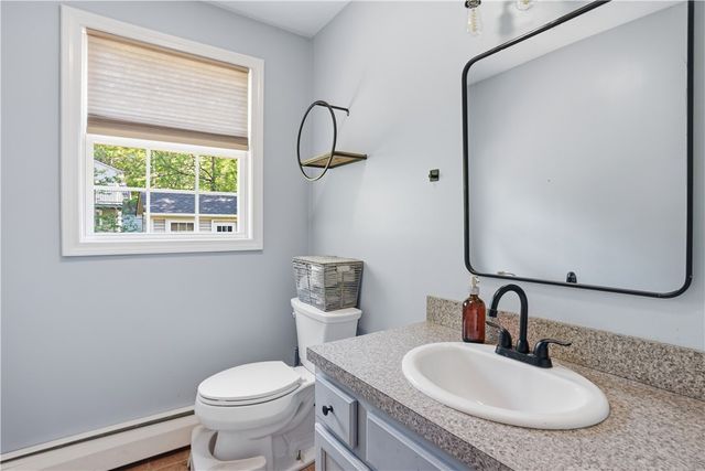 10 DARTON Street, Coventry, RI 02816