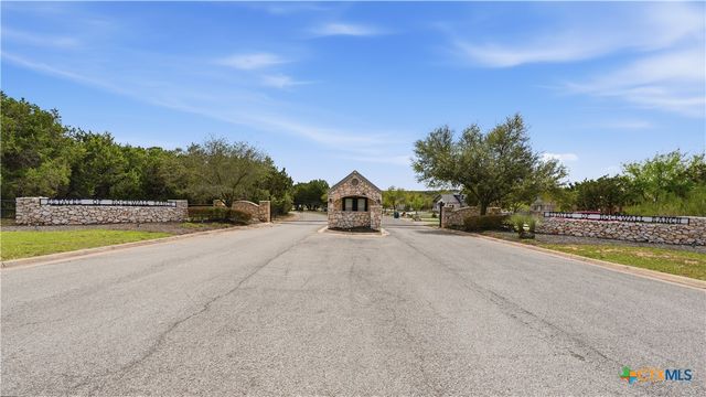 27230 Eichenbaum Road, New Braunfels, TX 78132