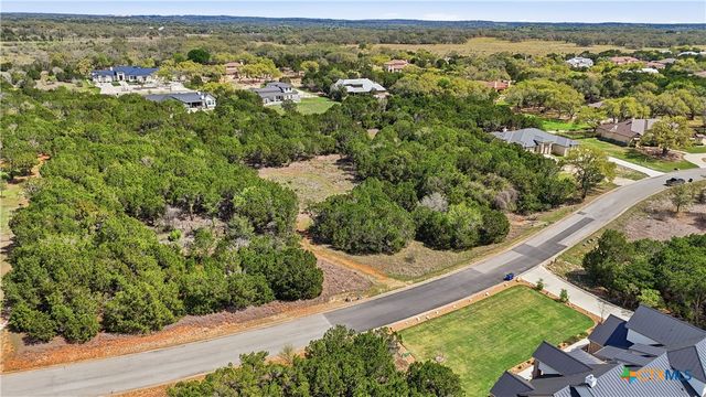 27230 Eichenbaum Road, New Braunfels, TX 78132
