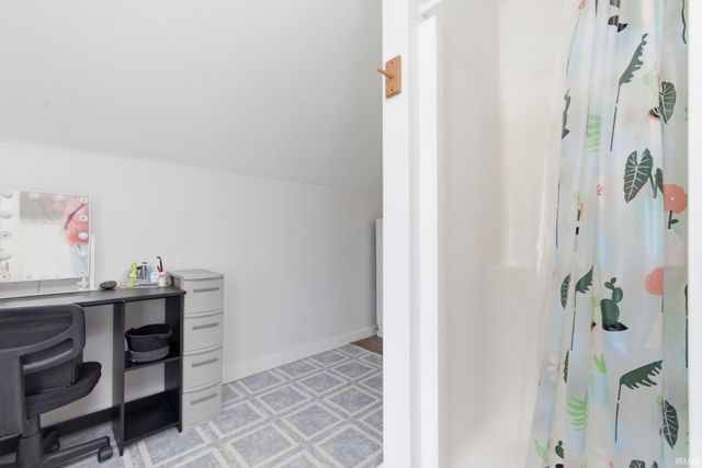 2520 Normandy Drive, Mishawaka, IN 46545