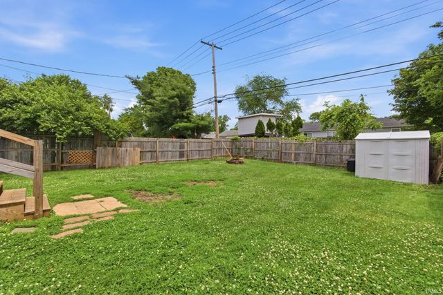 2520 Normandy Drive, Mishawaka, IN 46545