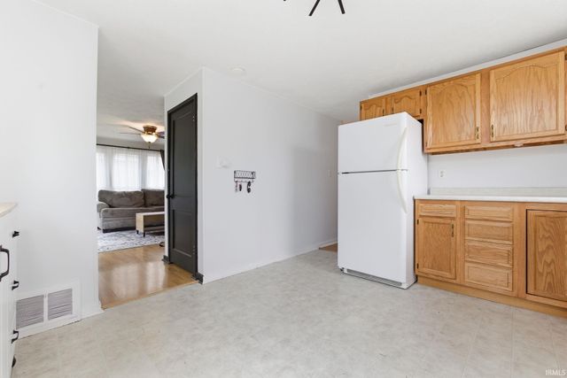 2520 Normandy Drive, Mishawaka, IN 46545