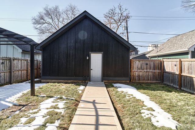 1714 Milburn Street, Indianapolis, IN 46202