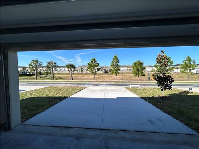 718 OVERPOOL AVENUE, Davenport, FL 33896