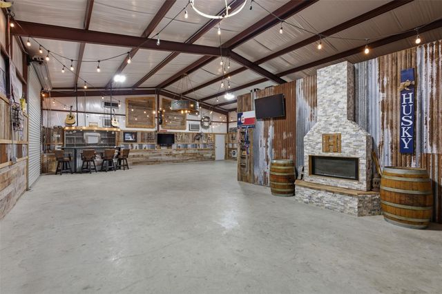 25062 Highway 159, Hempstead, TX 77445