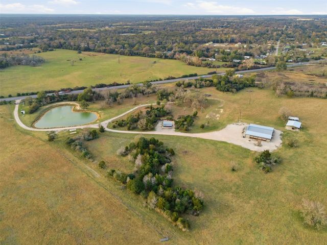 25062 Highway 159, Hempstead, TX 77445